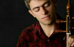 کمانچه در لرستان به ما نند فوتبال دربرزیل است کمانچه در لرستان به ما نند فوتبال دربرزیل است