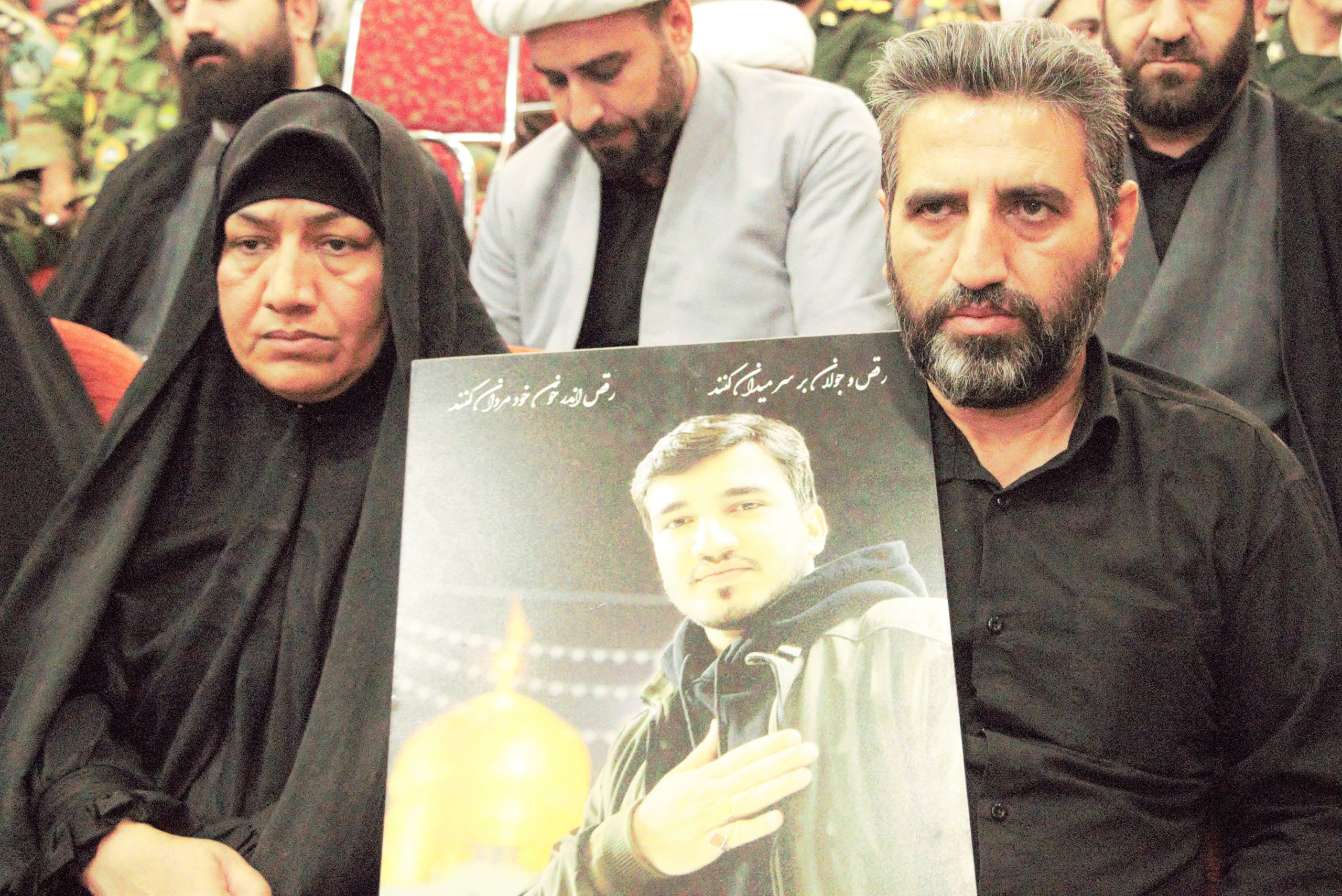 گرامیداشت شهدای اقتدار و امنیت فرماندهی انتظامی لرستان به روایت تصویر گرامیداشت شهدای اقتدار و امنیت فرماندهی انتظامی لرستان به روایت تصویر